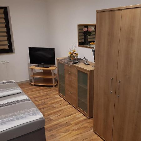 Ferienhaus Ixheim Bitscher Str.70 Zweibrücken Exterior foto
