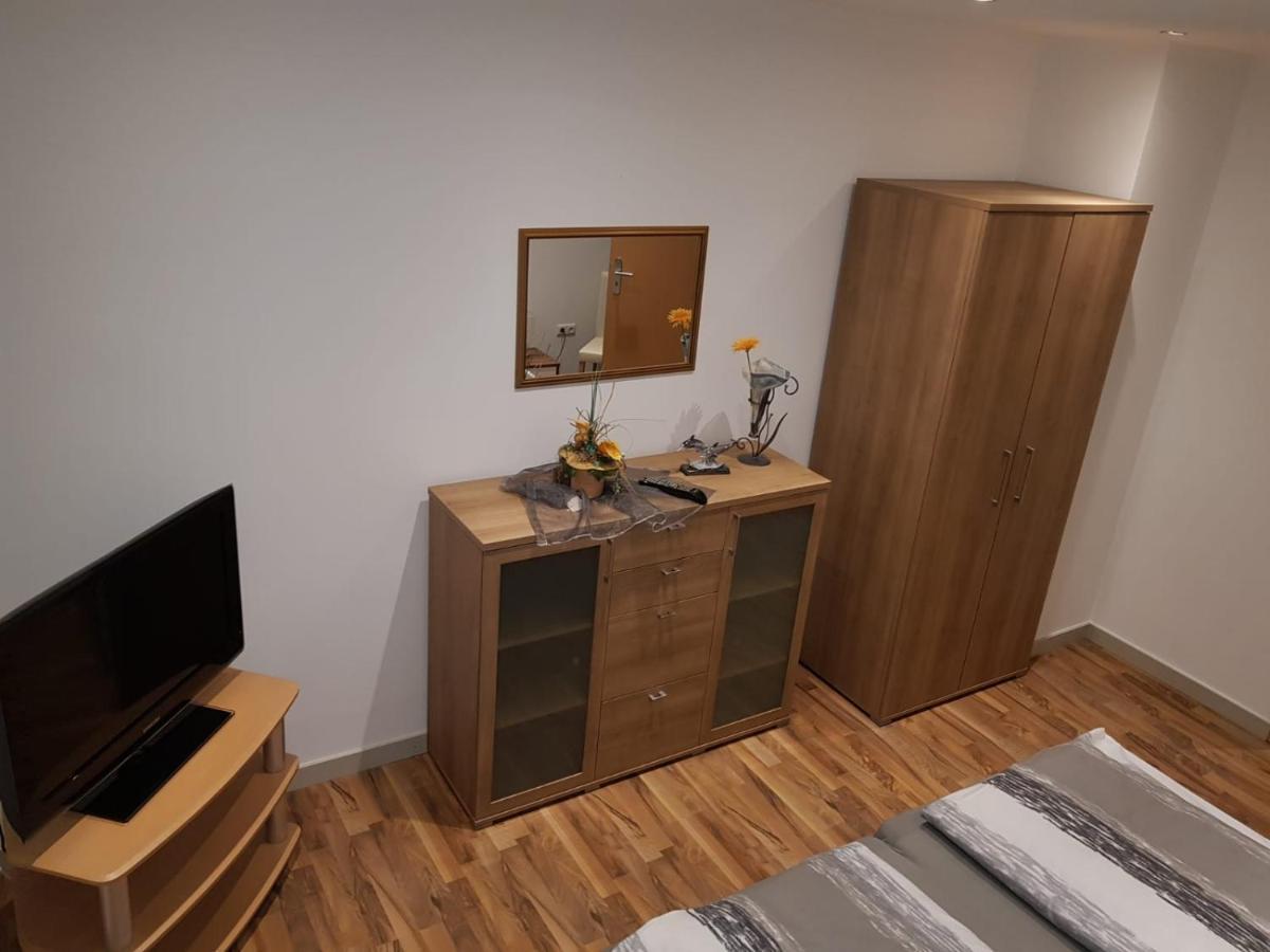 Ferienhaus Ixheim Bitscher Str.70 Zweibrücken Exterior foto