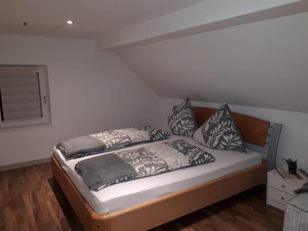 Ferienhaus Ixheim Bitscher Str.70 Zweibrücken Exterior foto